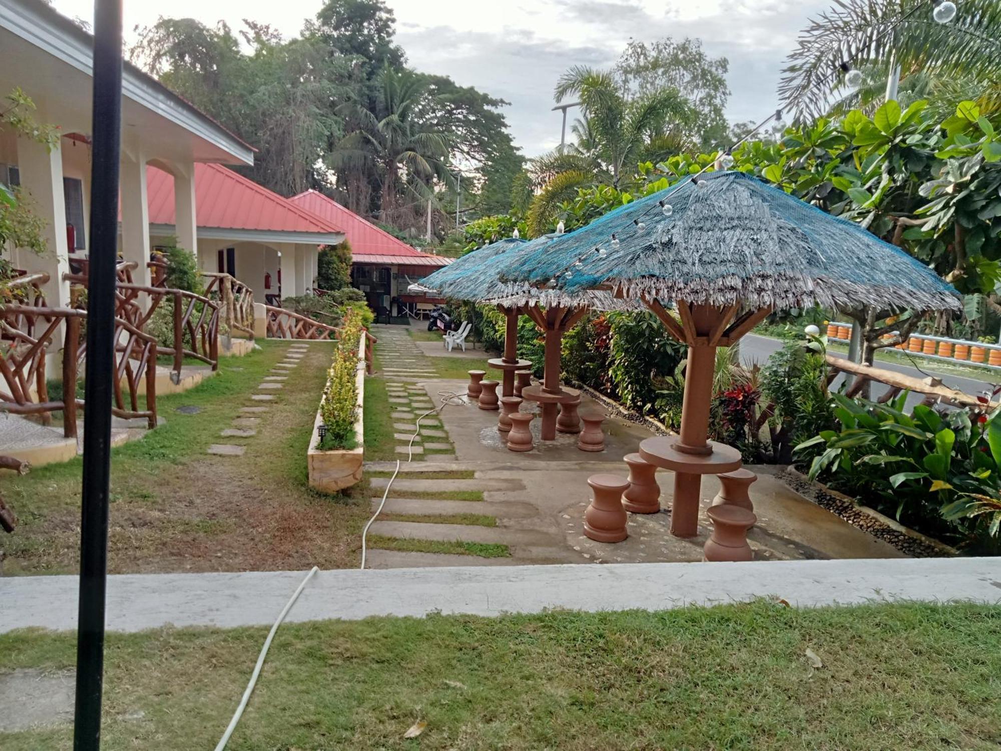 Hanna'S Place Rooms For Rent Solangon San Juan سيكويجور المظهر الخارجي الصورة