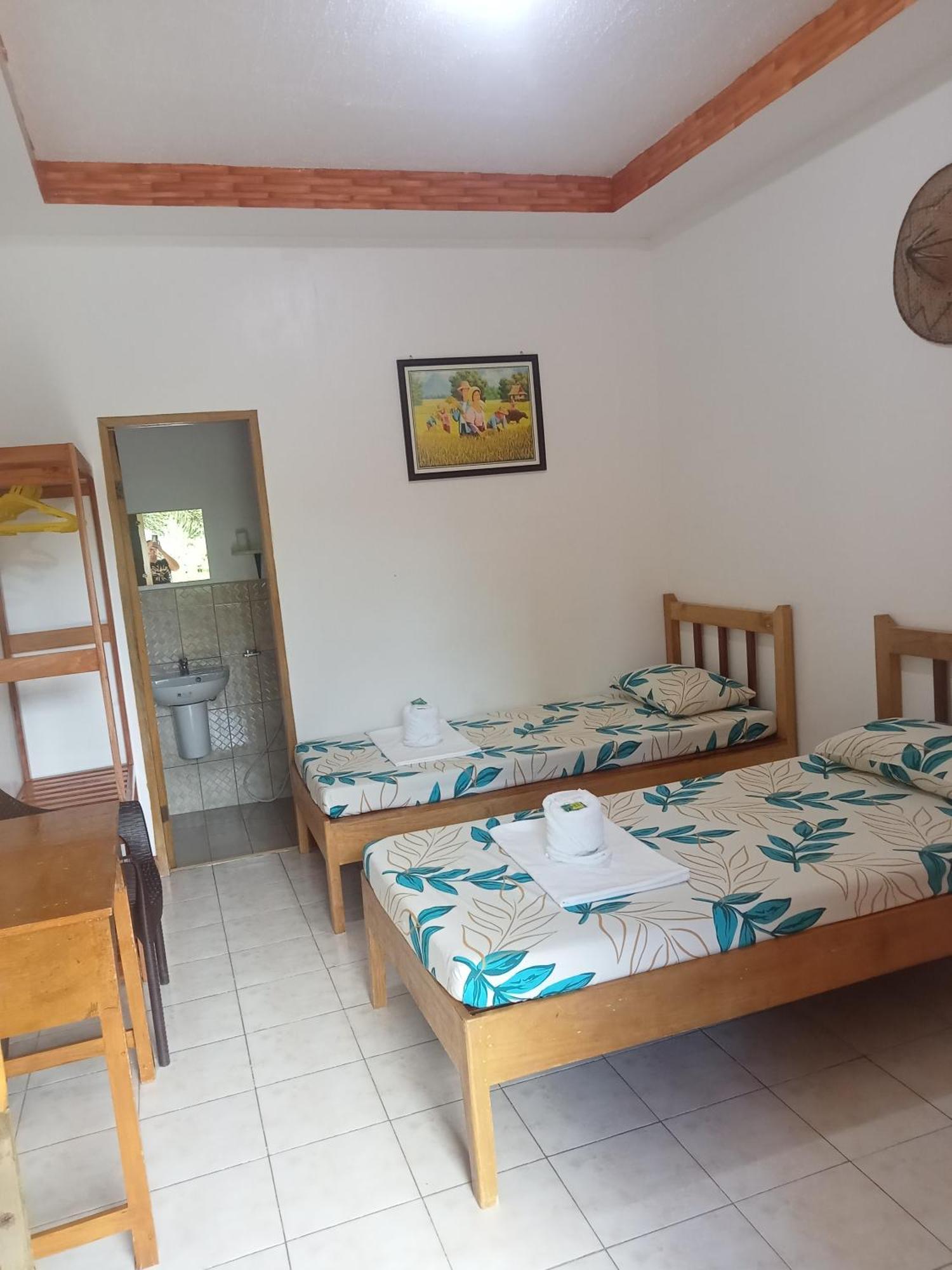 Hanna'S Place Rooms For Rent Solangon San Juan سيكويجور المظهر الخارجي الصورة